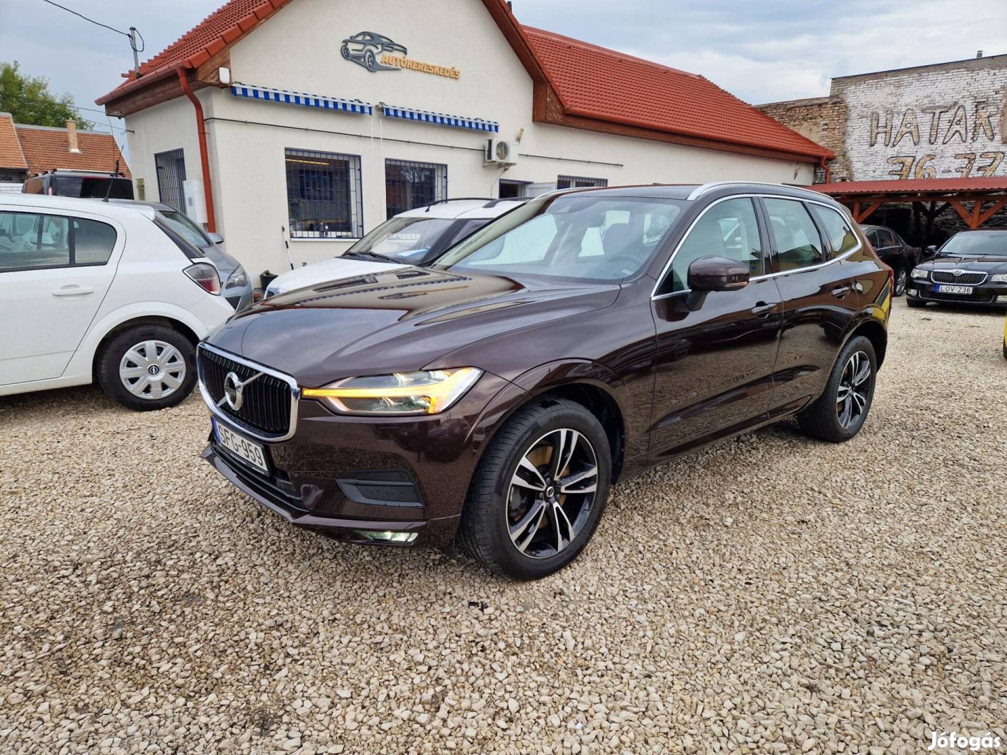 Volvo XC60 2.0 [B4] Mhev Momentum Pro AWD Geart...